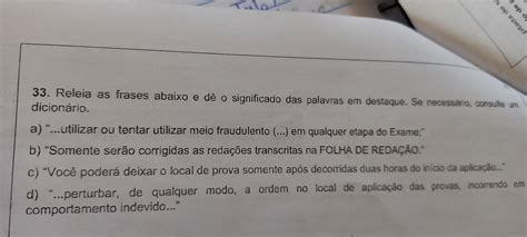 Releia as falas que estão no último qudrinho da tira e observe o rosto