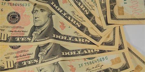 Dólar pode chegar a R 4,90 nas próximas semanas, projetam analistas