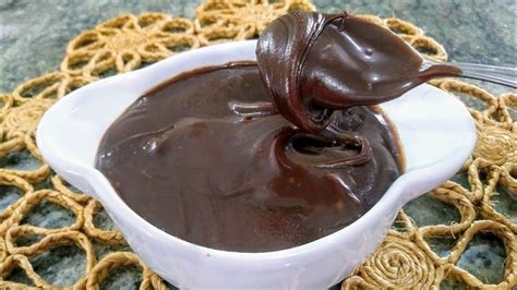 Chocolate de panela com Nescau e leite condensado Fácil